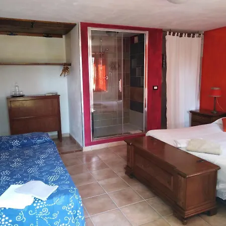 Alojamento de Acomodação e Pequeno-almoço Bed & Relax Sinestesia Precicchie